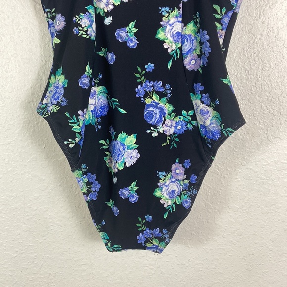 NWT Weworewhat pinup floral corset style one piece swimsuit xs - Picture 8 of 10